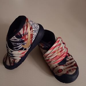 Nike Toddler KYBrid S2 TDV Tie Dye Basketball Shoes (DA2324-400) Red/Blue Sz 7C